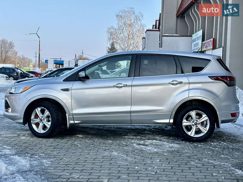 Позашляховик / Кросовер Ford Escape 2015 в Дрогобичі