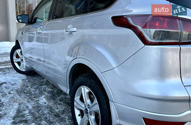 Позашляховик / Кросовер Ford Escape 2015 в Дрогобичі