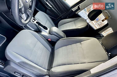 Позашляховик / Кросовер Ford Escape 2015 в Дрогобичі