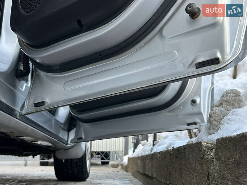 Позашляховик / Кросовер Ford Escape 2015 в Дрогобичі