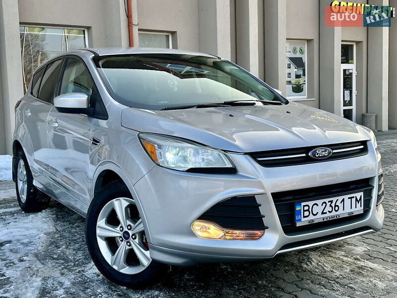 Позашляховик / Кросовер Ford Escape 2015 в Дрогобичі