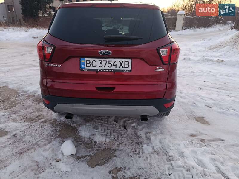Позашляховик / Кросовер Ford Escape 2018 в Львові фото 8 Позашляховик / Кросовер Ford Escape 2018 в Львові