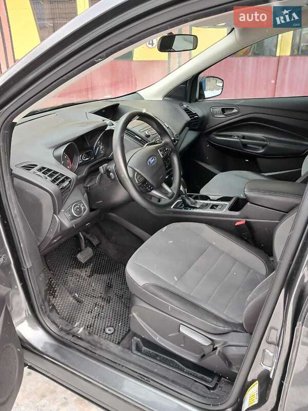 Позашляховик / Кросовер Ford Escape 2018 в Києві фото 10 Позашляховик / Кросовер Ford Escape 2018 в Києві
