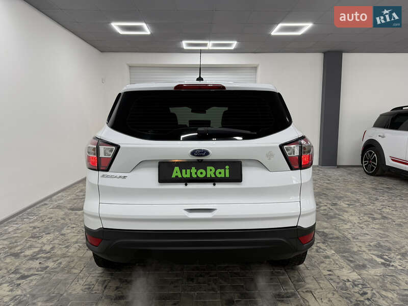 Внедорожник / Кроссовер Ford Escape 2017 в Одессе