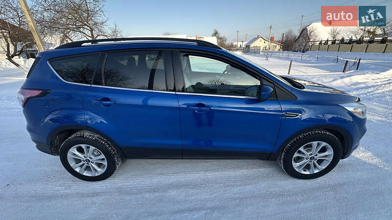 Позашляховик / Кросовер Ford Escape 2017 в Дубні фото 3 Позашляховик / Кросовер Ford Escape 2017 в Дубні