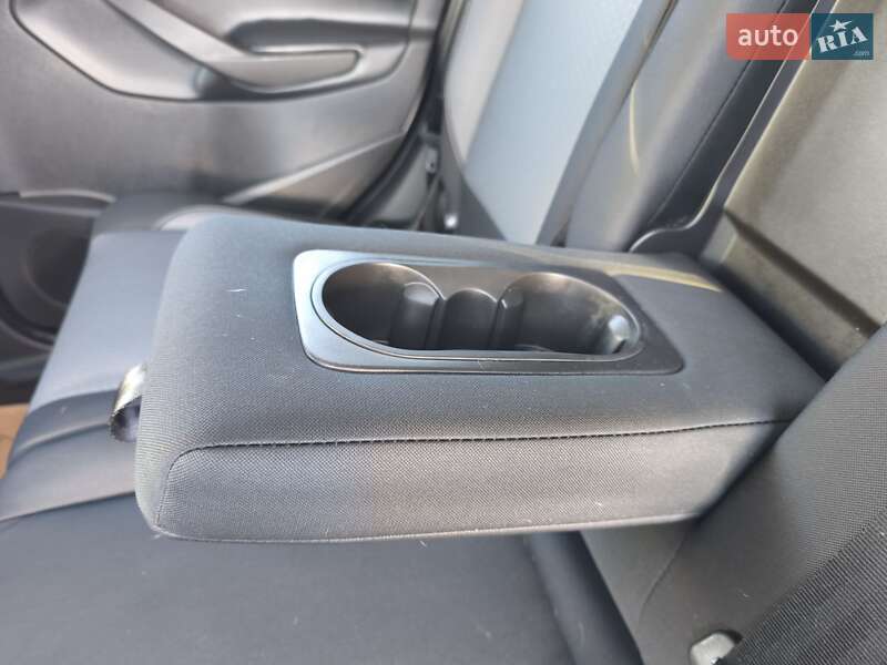 Позашляховик / Кросовер Ford Escape 2017 в Стрию фото 28 Позашляховик / Кросовер Ford Escape 2017 в Стрию