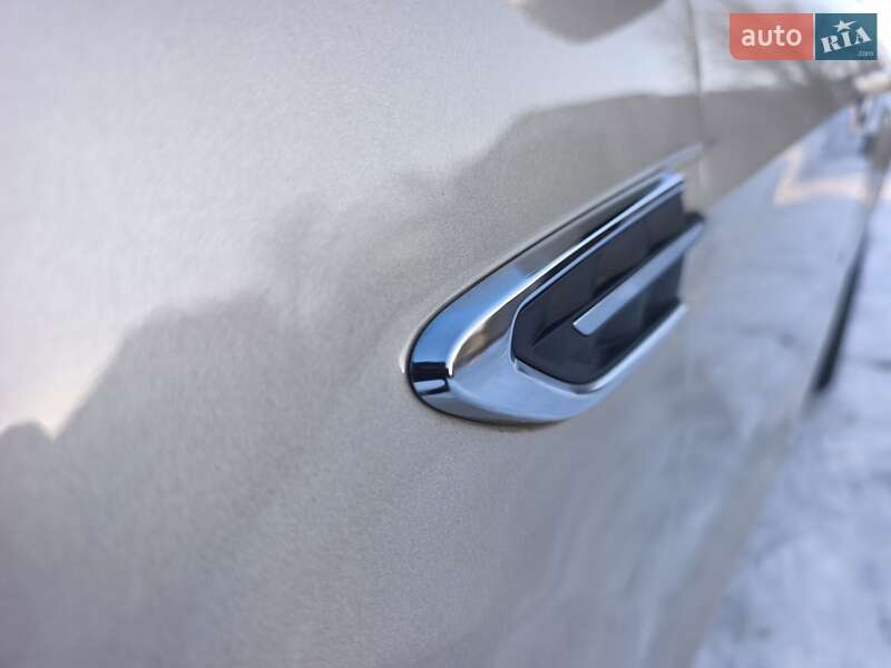 Позашляховик / Кросовер Ford Escape 2017 в Стрию фото 29 Позашляховик / Кросовер Ford Escape 2017 в Стрию