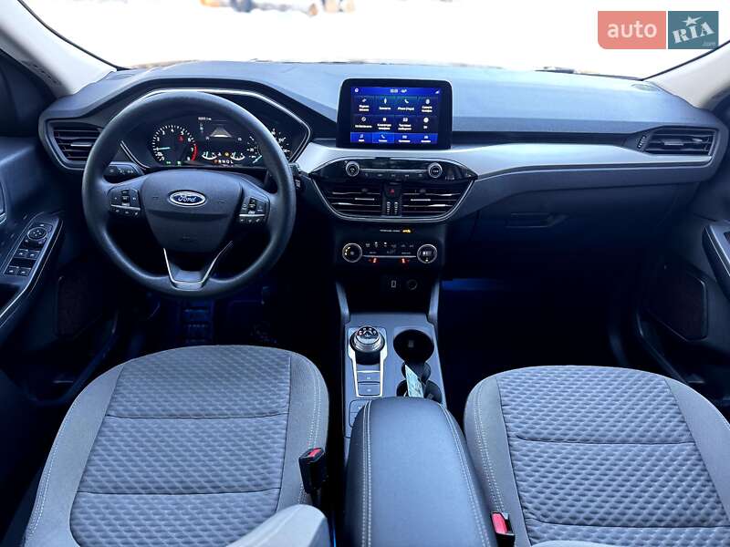 Внедорожник / Кроссовер Ford Escape 2020 в Барышевке