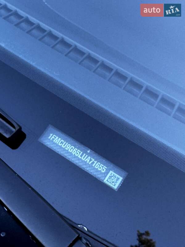 Внедорожник / Кроссовер Ford Escape 2020 в Барышевке