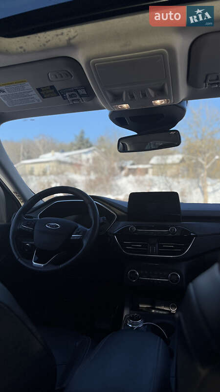 Внедорожник / Кроссовер Ford Escape 2020 в Львове