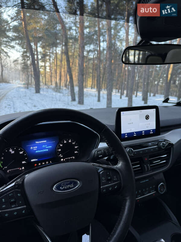 Позашляховик / Кросовер Ford Escape 2021 в Гайвороні