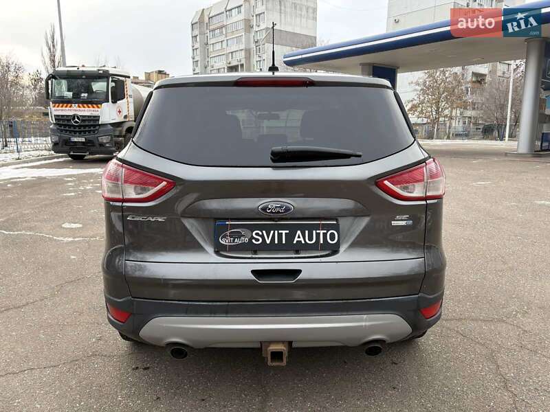 Внедорожник / Кроссовер Ford Escape 2015 в Николаеве
