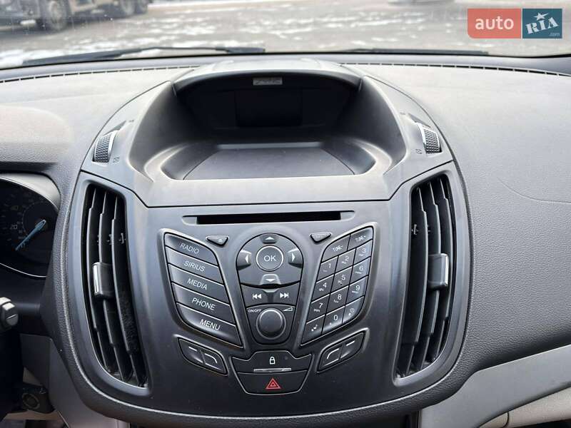 Внедорожник / Кроссовер Ford Escape 2015 в Николаеве