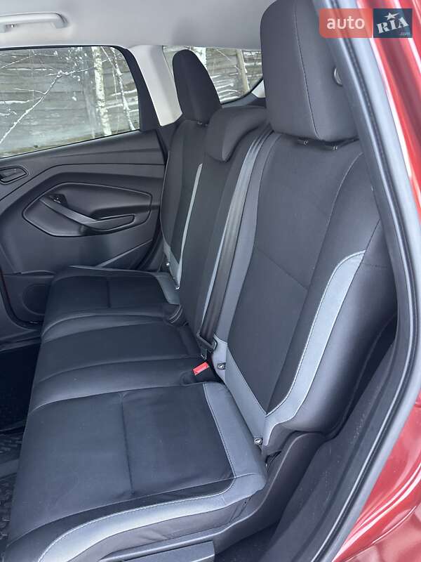 Внедорожник / Кроссовер Ford Escape 2014 в Киеве фото 13 Внедорожник / Кроссовер Ford Escape 2014 в Киеве