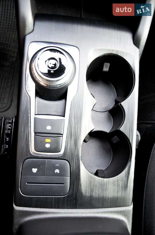 Позашляховик / Кросовер Ford Escape 2024 в Запоріжжі фото 12 Позашляховик / Кросовер Ford Escape 2024 в Запоріжжі