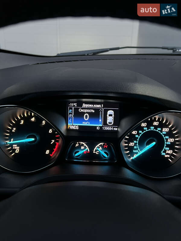 Внедорожник / Кроссовер Ford Escape 2016 в Сарнах