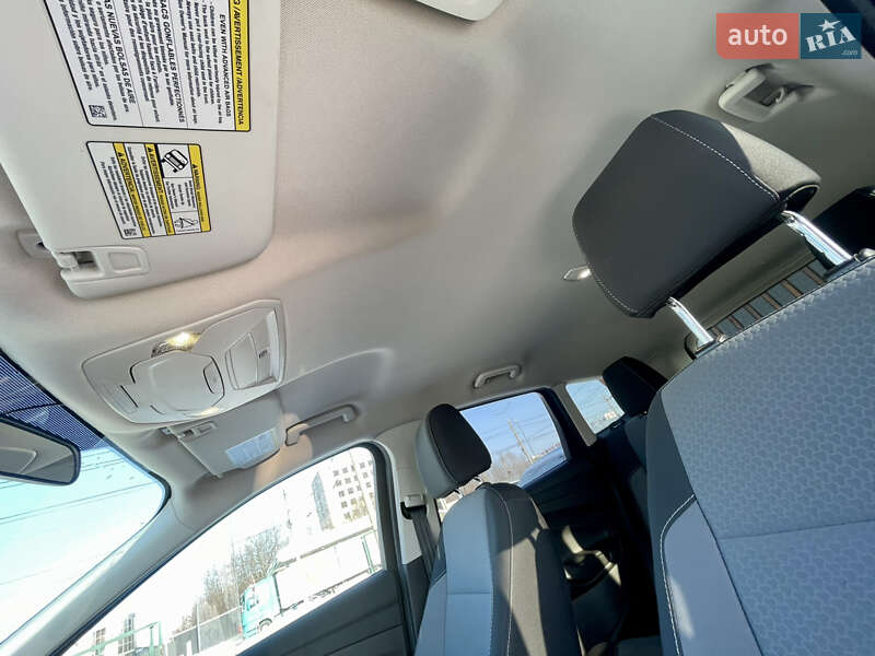 Позашляховик / Кросовер Ford Escape 2017 в Чернівцях