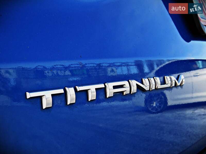 Позашляховик / Кросовер Ford Escape 2020 в Черкасах