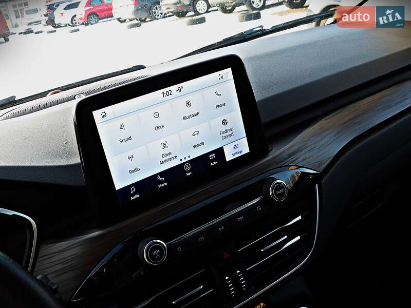 Позашляховик / Кросовер Ford Escape 2020 в Черкасах