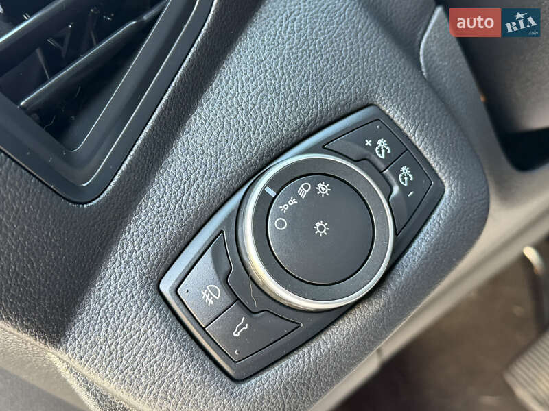 Позашляховик / Кросовер Ford Escape 2018 в Дрогобичі