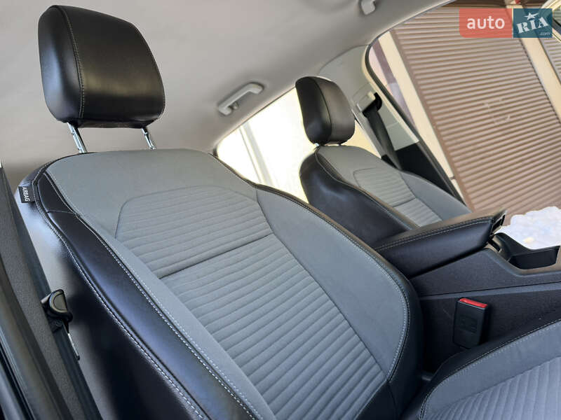 Позашляховик / Кросовер Ford Escape 2018 в Дрогобичі