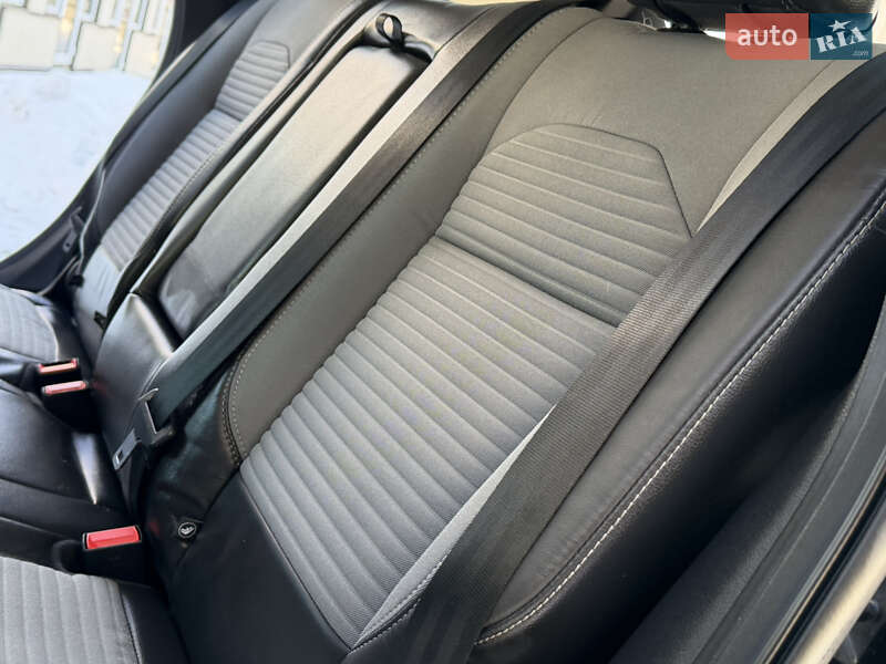 Позашляховик / Кросовер Ford Escape 2018 в Дрогобичі