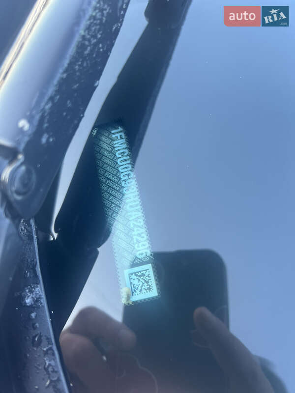 Внедорожник / Кроссовер Ford Escape 2016 в Виннице