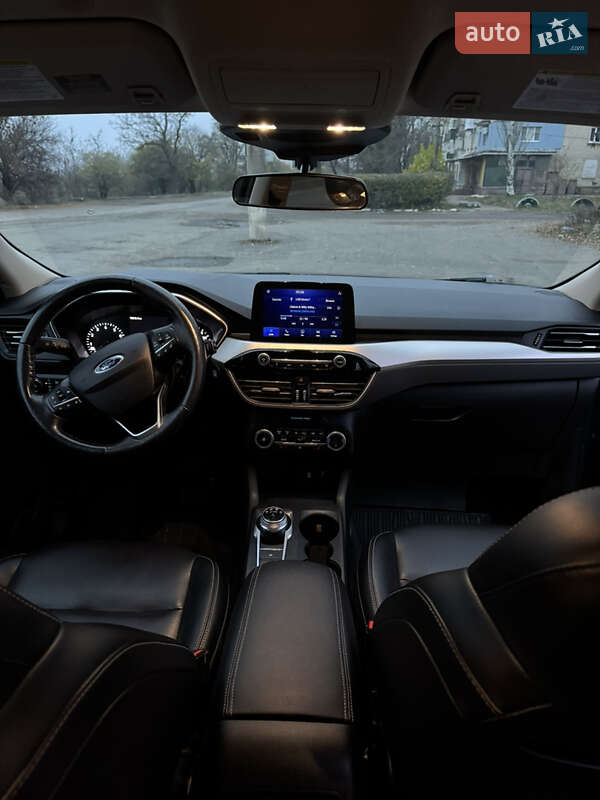 Позашляховик / Кросовер Ford Escape 2019 в Первомайську фото 13 Позашляховик / Кросовер Ford Escape 2019 в Первомайську