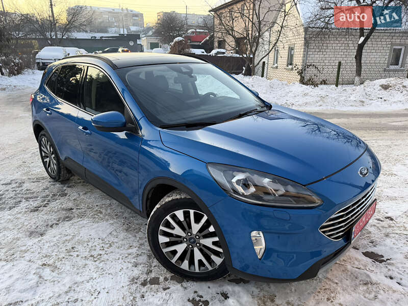 Позашляховик / Кросовер Ford Escape 2020 в Рівному