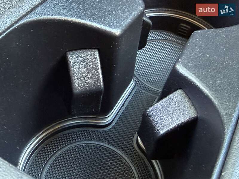 Позашляховик / Кросовер Ford Escape 2019 в Дрогобичі