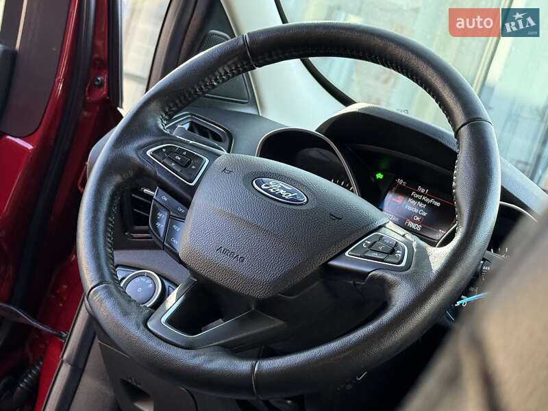 Позашляховик / Кросовер Ford Escape 2019 в Дрогобичі