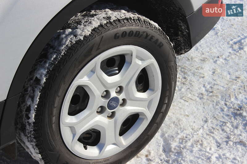Позашляховик / Кросовер Ford Escape 2018 в Дніпрі