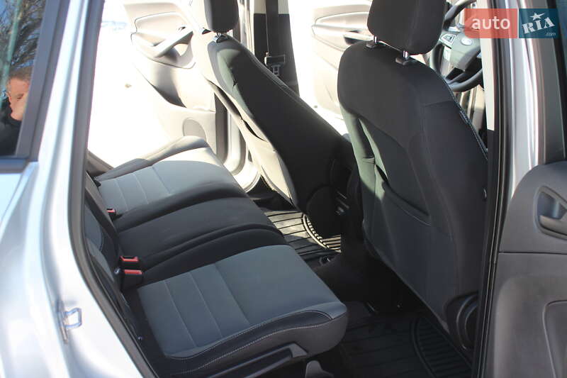 Позашляховик / Кросовер Ford Escape 2018 в Дніпрі