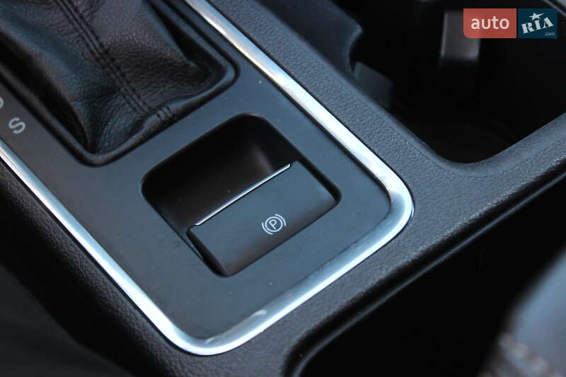 Позашляховик / Кросовер Ford Escape 2018 в Дніпрі