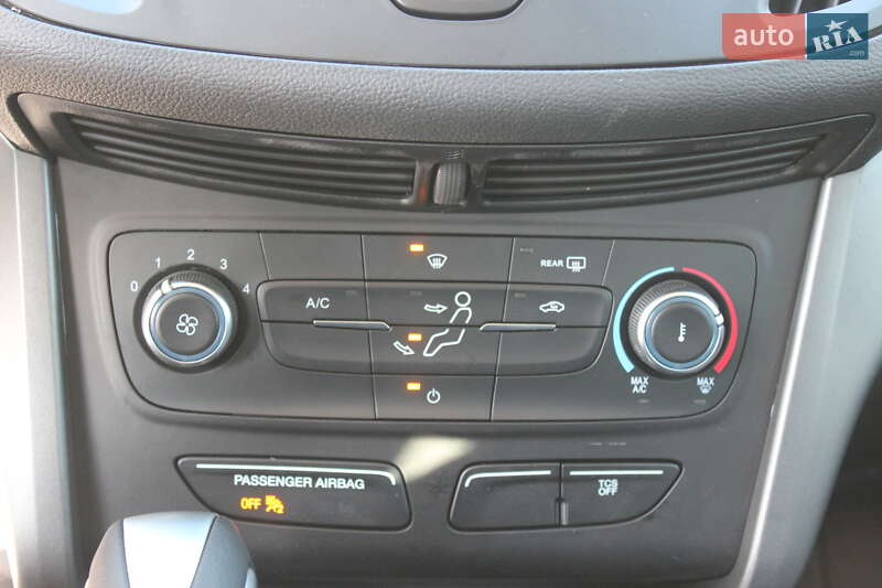 Позашляховик / Кросовер Ford Escape 2018 в Дніпрі