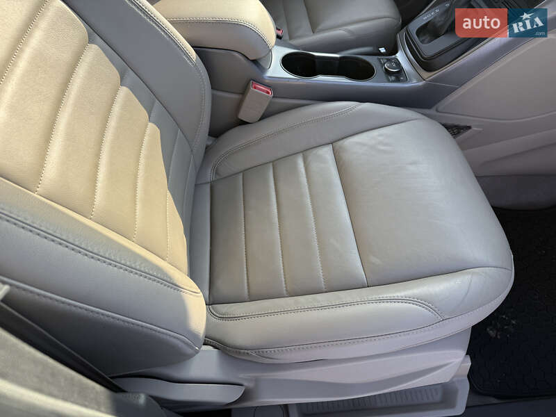 Внедорожник / Кроссовер Ford Escape 2016 в Полтаве фото 34 Внедорожник / Кроссовер Ford Escape 2016 в Полтаве