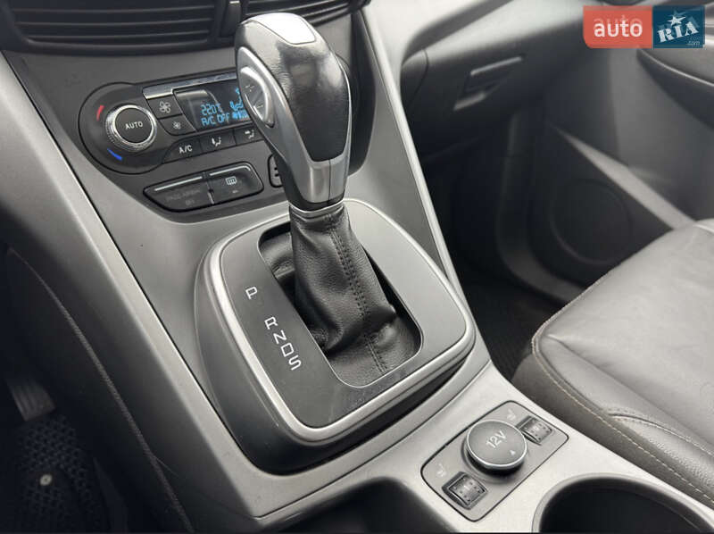 Позашляховик / Кросовер Ford Escape 2013 в Харкові