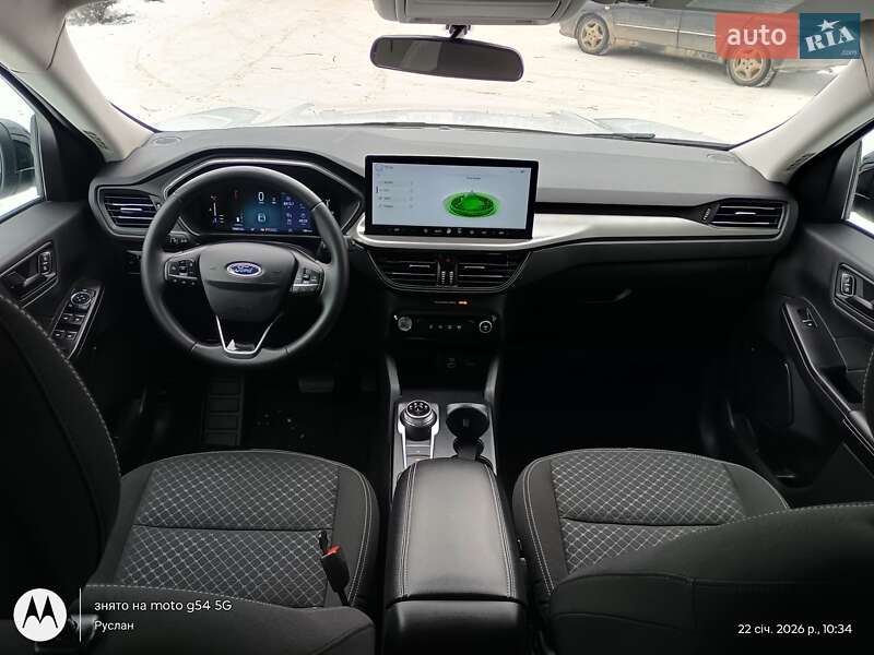 Внедорожник / Кроссовер Ford Escape 2023 в Хусте