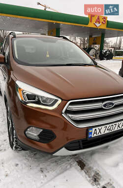 Позашляховик / Кросовер Ford Escape 2016 в Києві