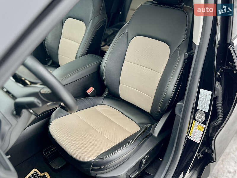 Позашляховик / Кросовер Ford Escape 2022 в Києві