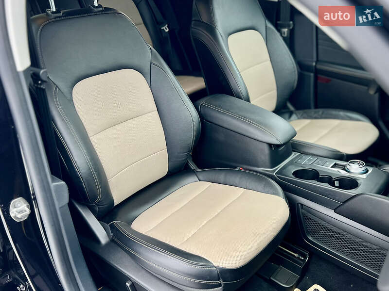 Позашляховик / Кросовер Ford Escape 2022 в Києві