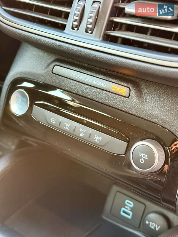 Позашляховик / Кросовер Ford Escape 2023 в Києві