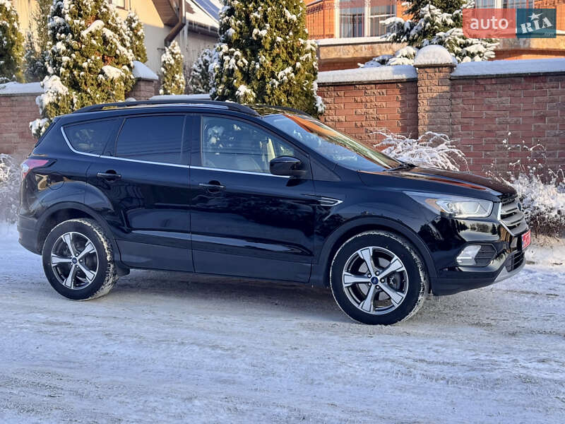 Внедорожник / Кроссовер Ford Escape 2018 в Киеве фото 5 Внедорожник / Кроссовер Ford Escape 2018 в Киеве
