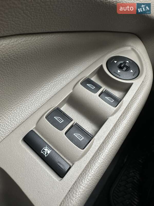 Позашляховик / Кросовер Ford Escape 2018 в Білогородці фото 42 Позашляховик / Кросовер Ford Escape 2018 в Білогородці