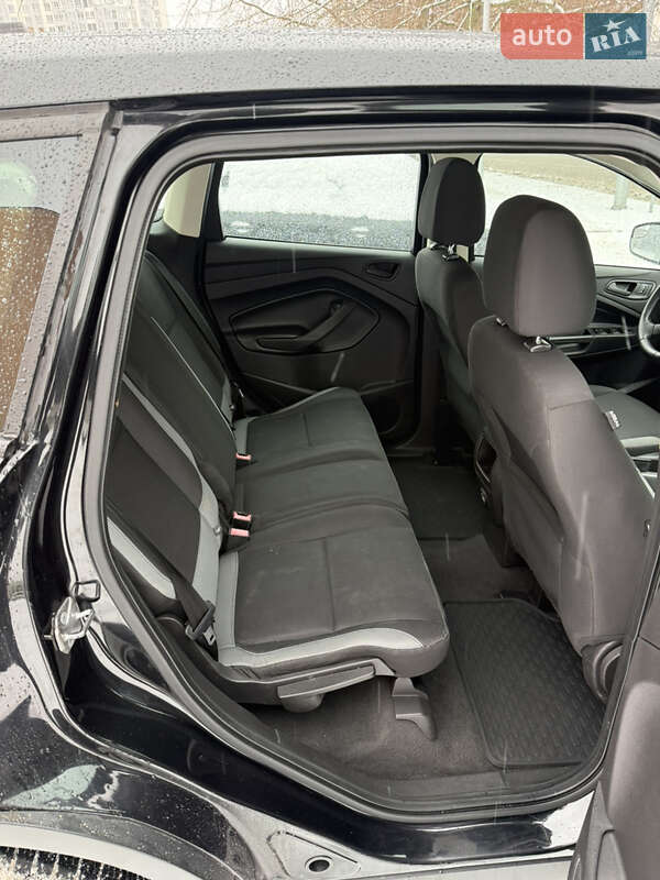 Позашляховик / Кросовер Ford Escape 2014 в Києві