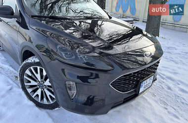 Позашляховик / Кросовер Ford Escape 2020 в Києві