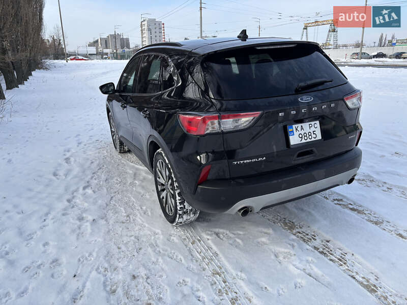 Внедорожник / Кроссовер Ford Escape 2020 в Киеве фото 36 Внедорожник / Кроссовер Ford Escape 2020 в Киеве