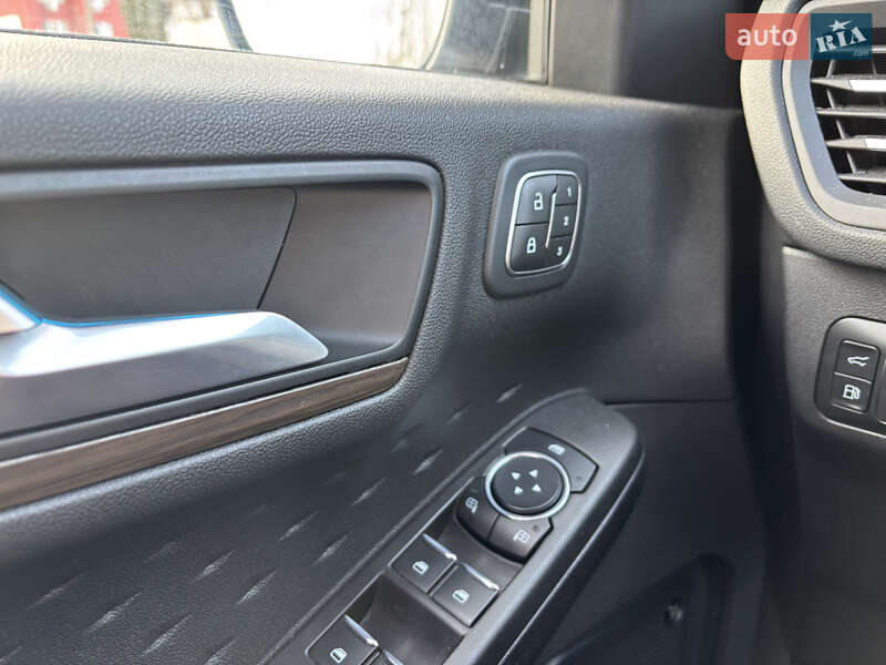 Внедорожник / Кроссовер Ford Escape 2020 в Киеве фото 52 Внедорожник / Кроссовер Ford Escape 2020 в Киеве
