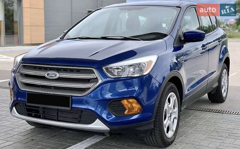 Позашляховик / Кросовер Ford Escape 2017 в Києві