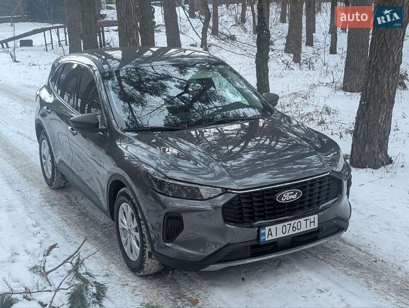 Внедорожник / Кроссовер Ford Escape 2023 в Борисполе